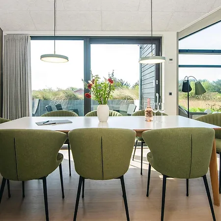 8 Person In Hirtshals-by Traum *
