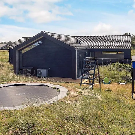 8 Person In Hirtshals-by Traum * Hirtshals