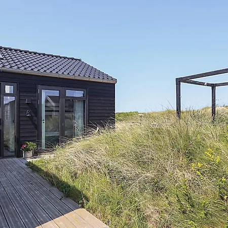 8 Person In Hirtshals-by Traum